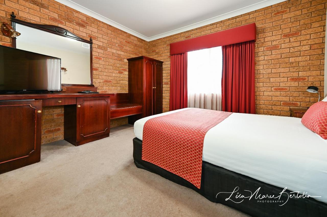 Narrandera Club Motor Inn Εξωτερικό φωτογραφία
